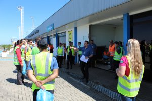 Equipes do Aeroporto realizam inspe&ccedil;&atilde;o coletiva na pista de pousos e decolagens