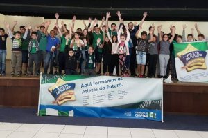 Alunos do Projeto Atleta do Futuro participam de evento de Xadrez