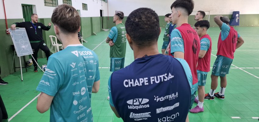Chape Futsal come&ccedil;a a decidir vaga &agrave;s quartas de final do Brasileiro