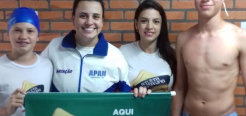 Nadadores do Atleta do Futuro ascendem à equipe de rendimento 