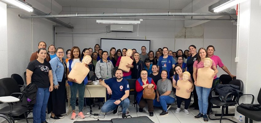 Agentes de Sa&uacute;de e Agentes de Combate &agrave;s Endemias recebem curso de primeiros socorros 